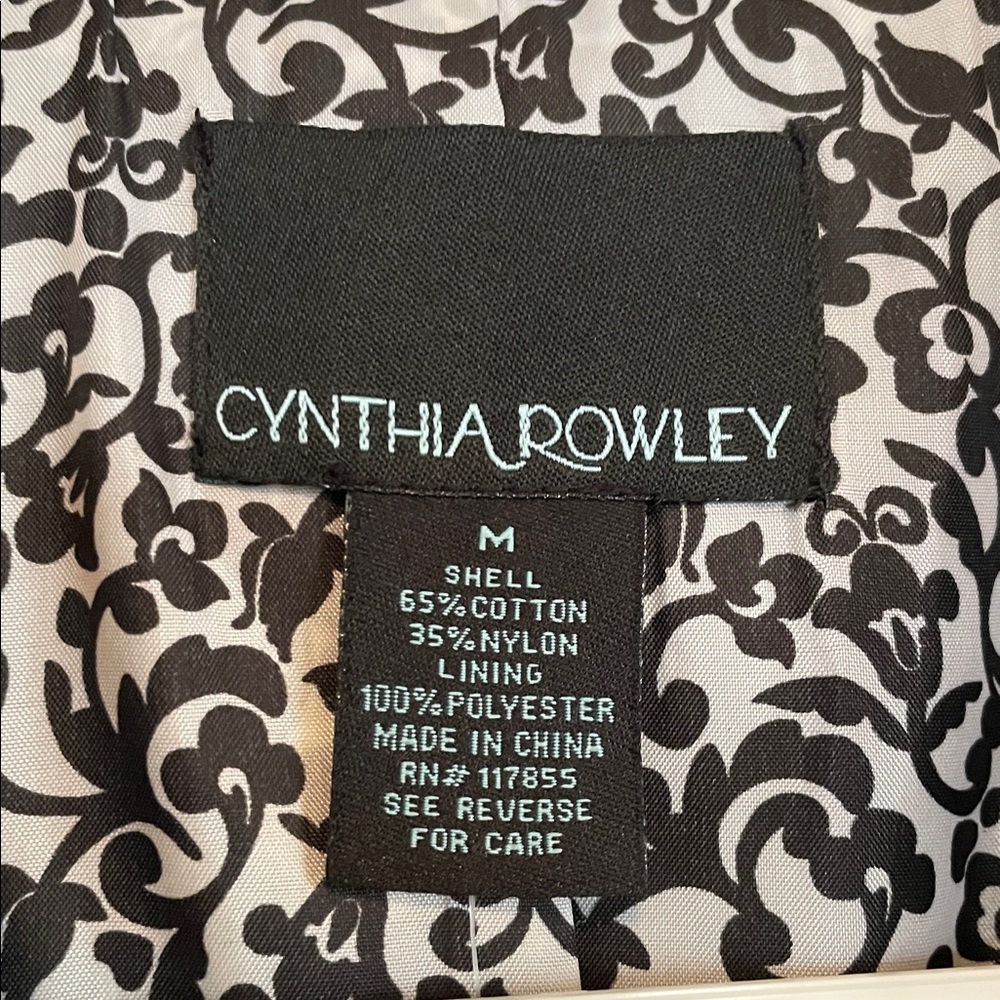NWT Cynthia Rowley M Black Belted Trench Coat 3/4 sleeves. Shawl collar, pockets - Picture 3 of 10
